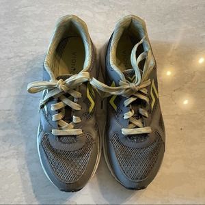 Women’s Vionic Tokyo Sneakers